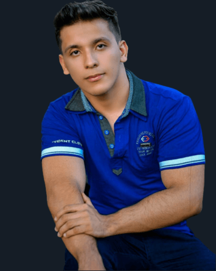 Foto de Cláudio Faustino sorrindo
